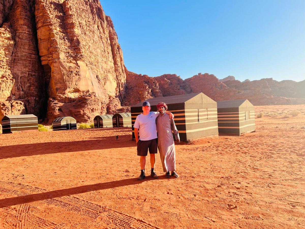 Bedouin Nights Camp Hotel Wadi Rum Bagian luar foto