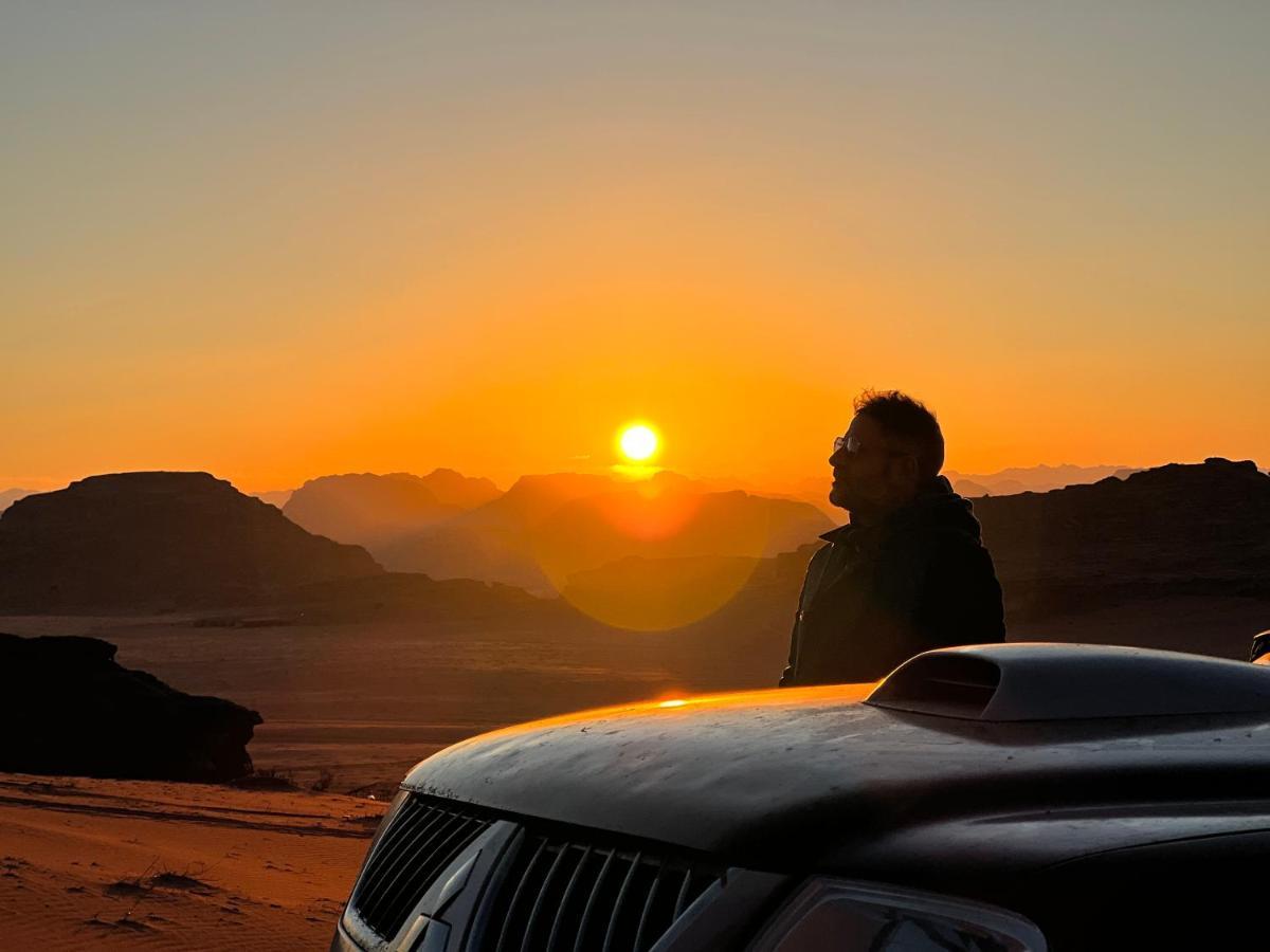 Bedouin Nights Camp Hotel Wadi Rum Bagian luar foto