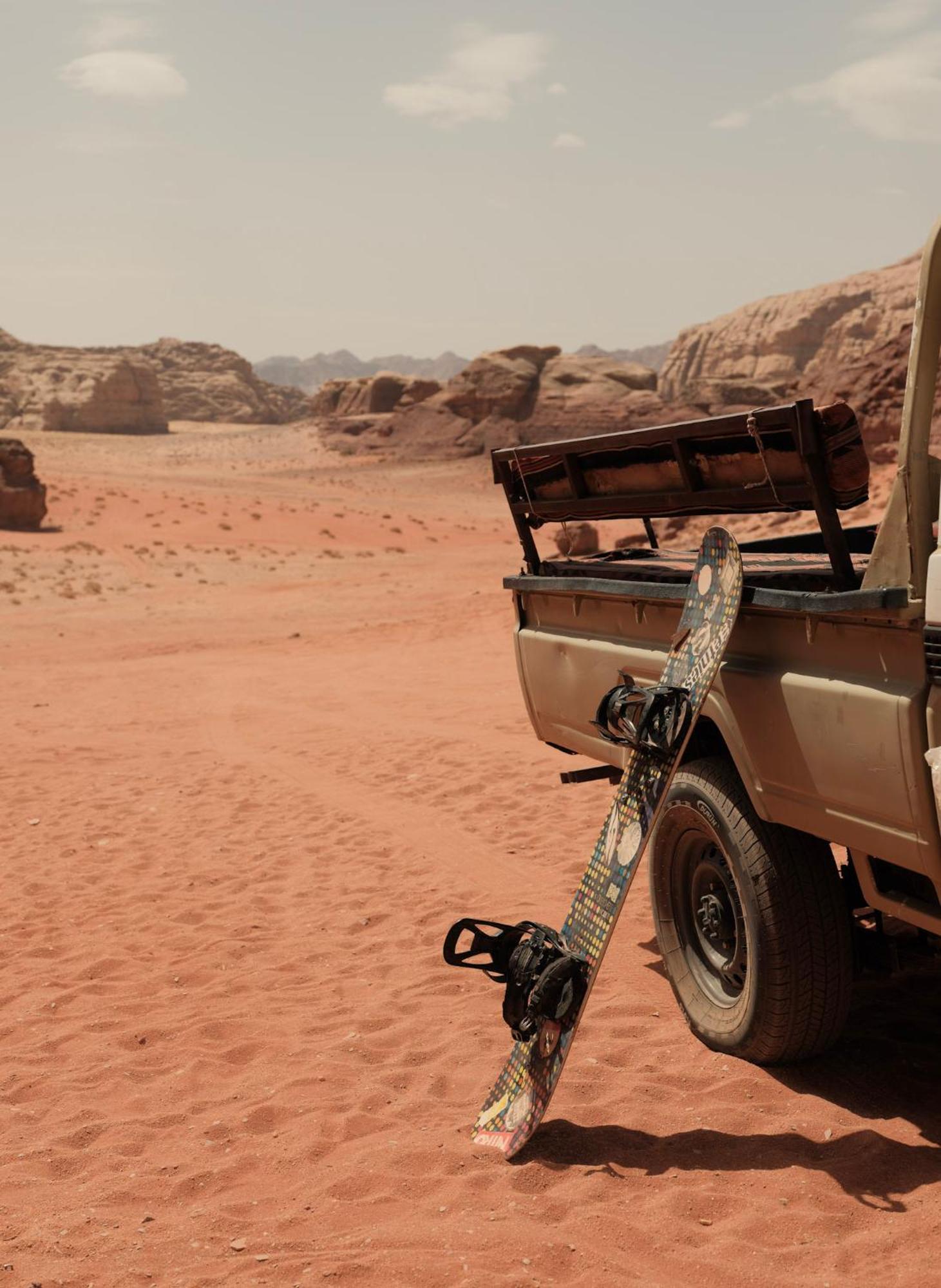 Bedouin Nights Camp Hotel Wadi Rum Bagian luar foto