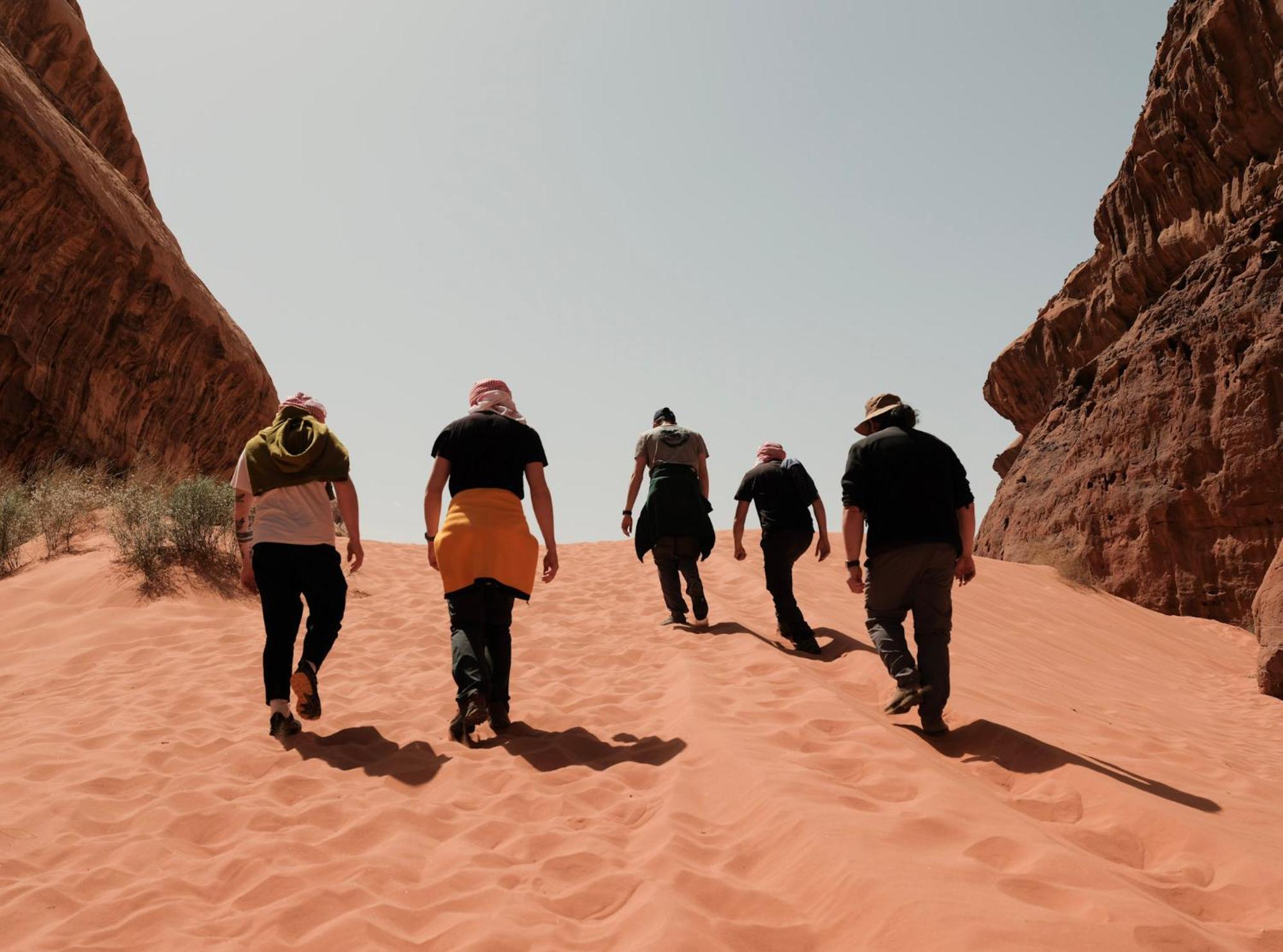 Bedouin Nights Camp Hotel Wadi Rum Bagian luar foto